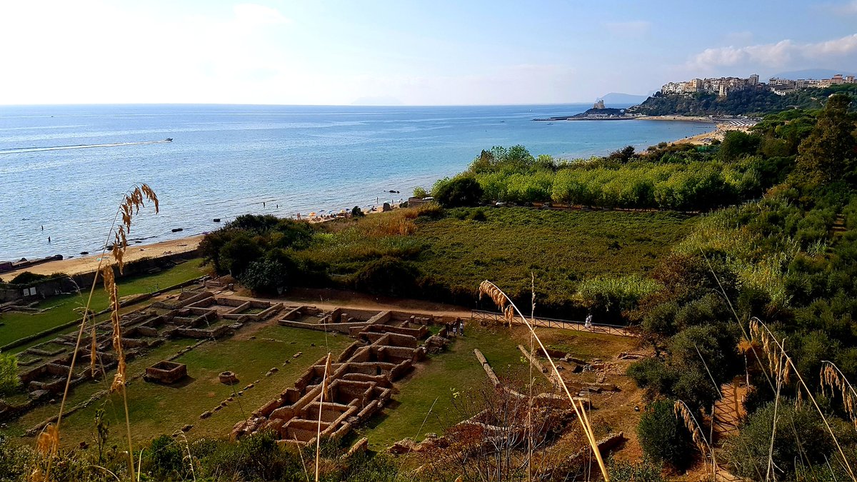 RosaLeoneGA's tweet photo. #Panorama #parcoarcheologico #museo #villaditiberio #museoarcheologiconaziomale #archelogia #sperlonga #borghipiubelliditalia #Mare #Cultura #storia #Lazio #photo by @RosaLeoneGA https://t.co/DyKvuyTRXU