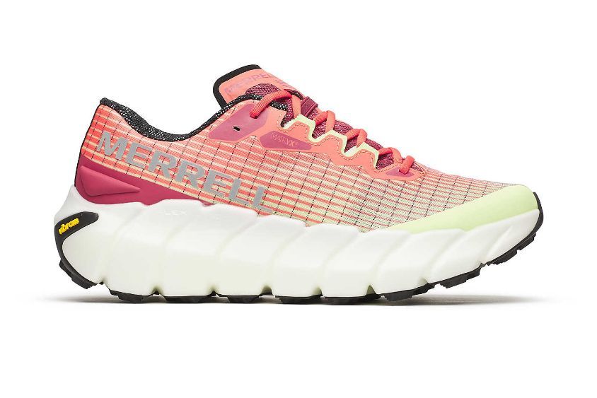 active's tweet image. Discover the latest in running gear with the Merrell 2025 Fall Shoe Guide! Perfect for trail enthusiasts and road runners alike, these shoes promise comfort, durability, and style. Check out the full lineup today! #RunningSeason #TrailBlazers
buff.ly/csXVYtR