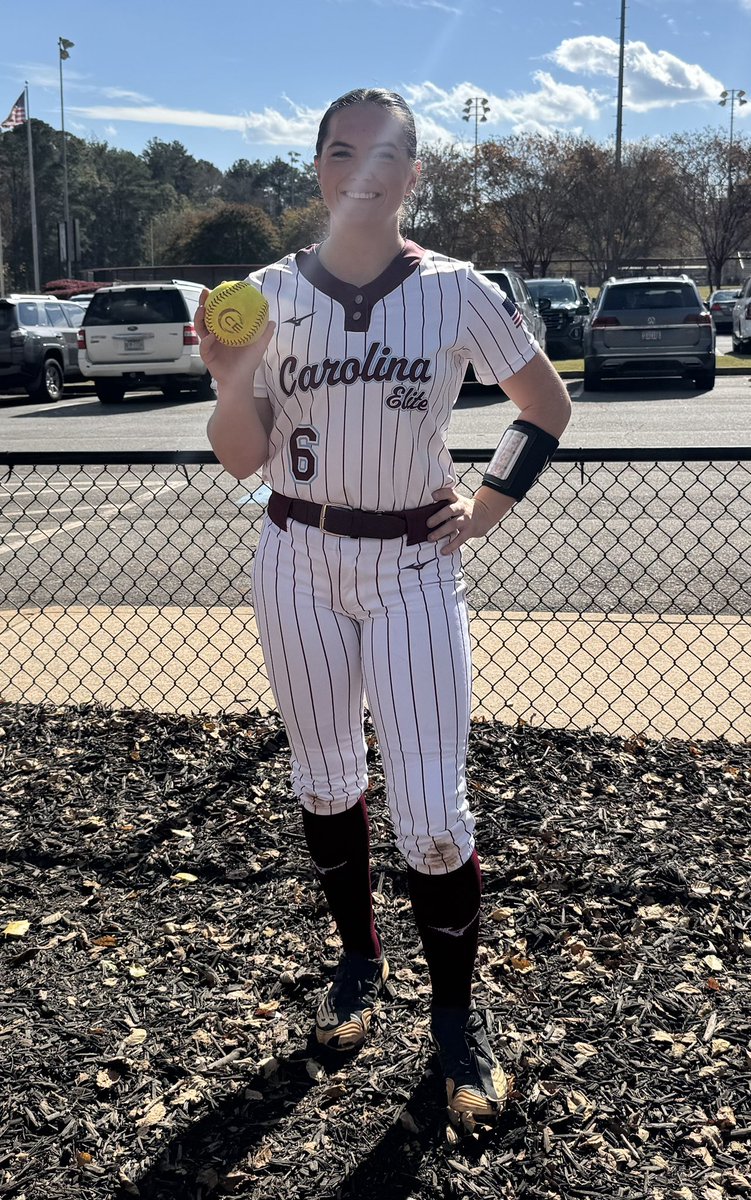 That’s a wrap Atlanta! Got the win today with some help from Molly’s 2 run 💣! Finished 4-1 on the weekend at Veterans Tribute. Next stop, Orlando! <a href="/CarEliteNCorg/">@CarolinaEliteOrg</a>