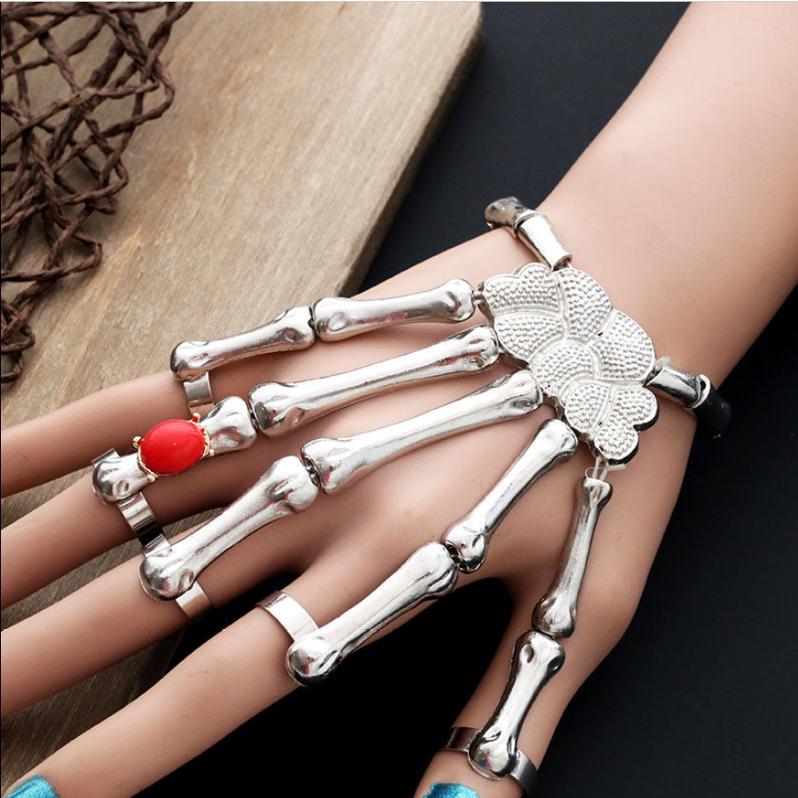 UnicunShop's tweet photo. π Wanna add some spooky style to your look? Our Skeleton Hand Ring Bracelet is perfect for unleashing your inner goth! π€ https://t.co/IYc7jkeAU4 #gothicjewelry #halloweenfashion #skeletonstyle https://t.co/Bsu1tNqxh6