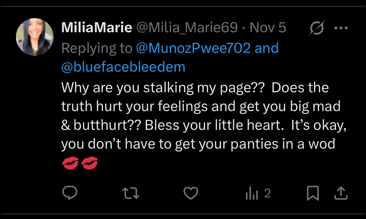 MunozPwee702's tweet photo. @luvrgirl7 @Milia_Marie69 @ChriseanJesus Nice try weird bch no one is stoking your page o was on blueface page you not that special since you wanna talk shit and block scary on app weak ass bch! https://t.co/ke2zBNusRl