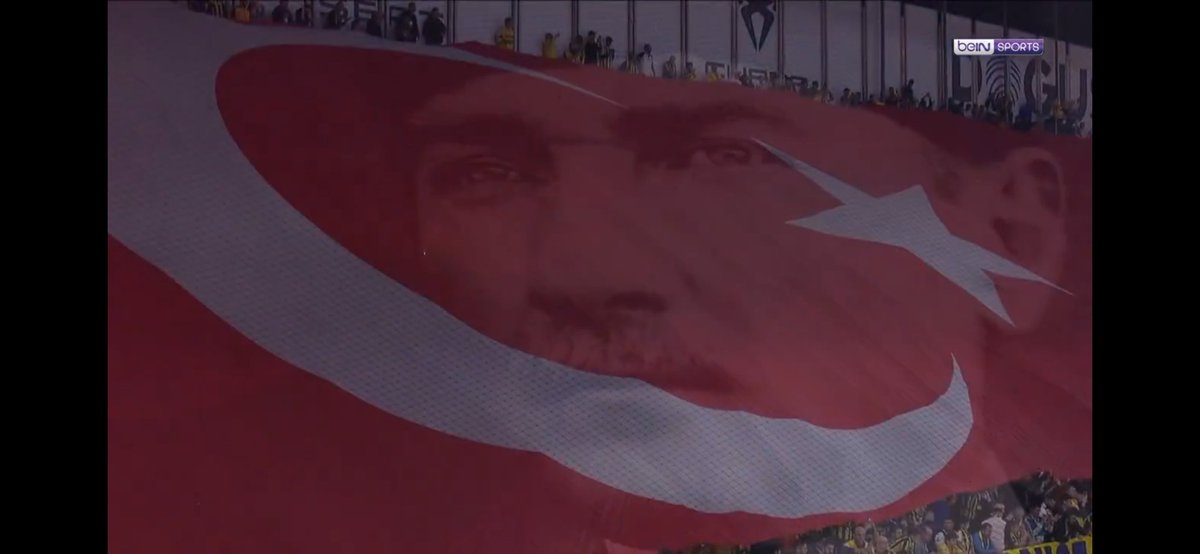 CanElmasFB's tweet photo. Mavi gözlerinin ışığında...
Mekanın cennet olsun Paşam.. https://t.co/78j3iStvh9