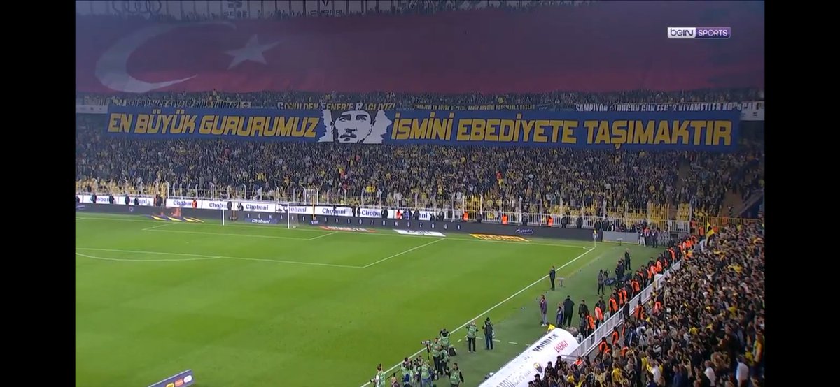 CanElmasFB's tweet photo. Mavi gözlerinin ışığında...
Mekanın cennet olsun Paşam.. https://t.co/78j3iStvh9