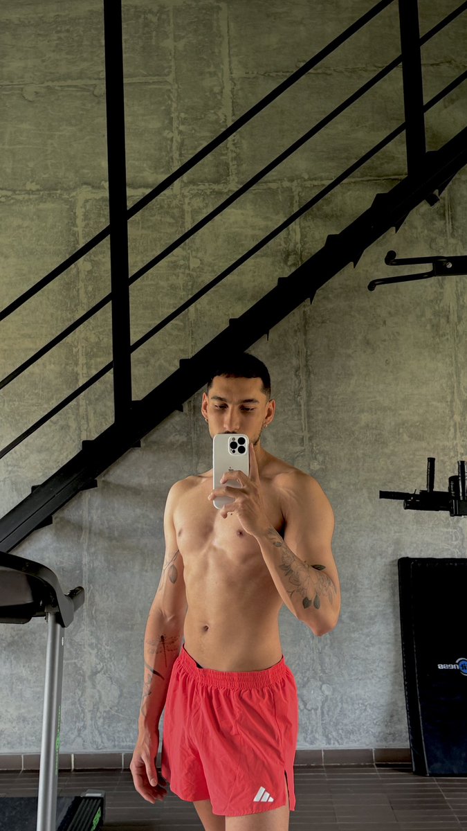 _davidc_ tweet media