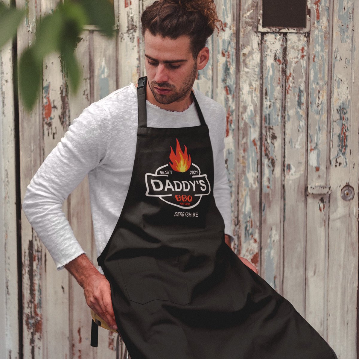 Clever_Gifts's tweet image. Personalised BBQ Flame Apron, Ideal BBQ Gift,  Any Name, Place, Father's day gift, Men's birthday gift tuppu.net/a99a7051  #DadGift
