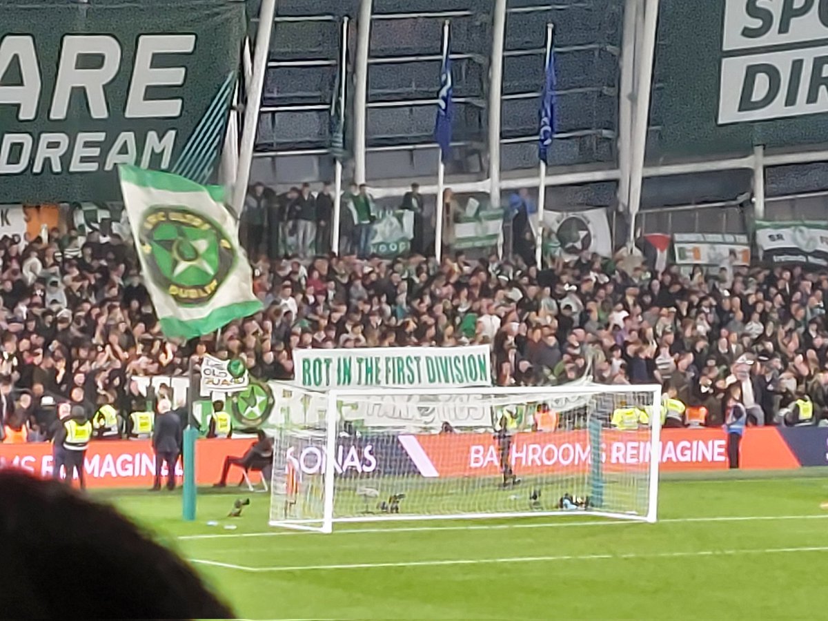 strghtedgematt's tweet photo. DOUBLE COMPLETE!
GET THE FUCK IN!
@ShamrockRovers #FAICup #FAICupFinal #SheWore https://t.co/dqafnE7Aun