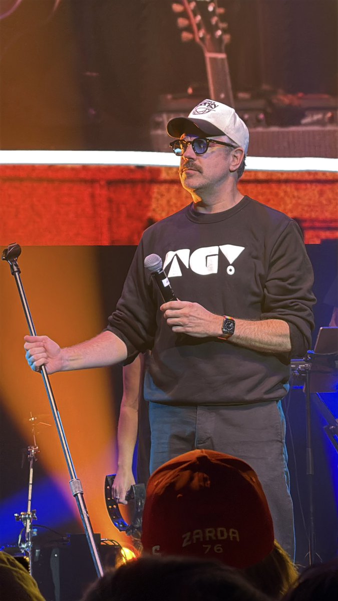 TCIndependent's tweet image. Have to admit, Ted is a great emcee for these charity functions.

( no he was not distracted by those arms, why would you think that? )