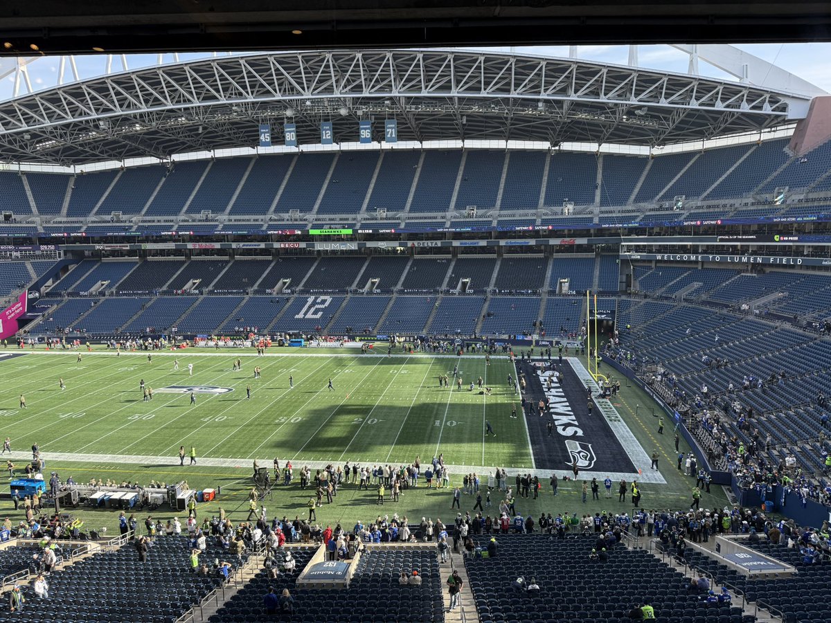 Blue end zones are back!