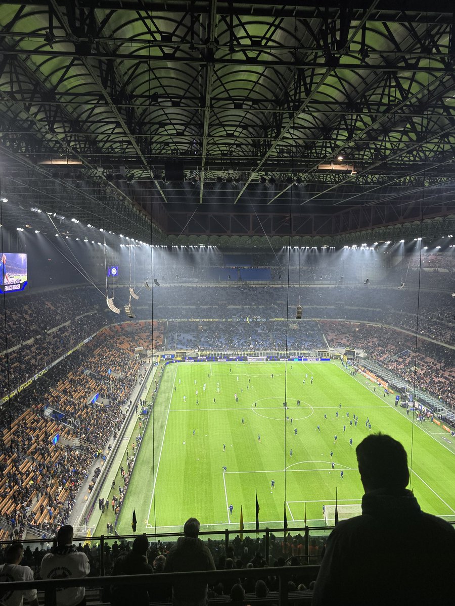 Anyone got some oxygen 🤣🤣