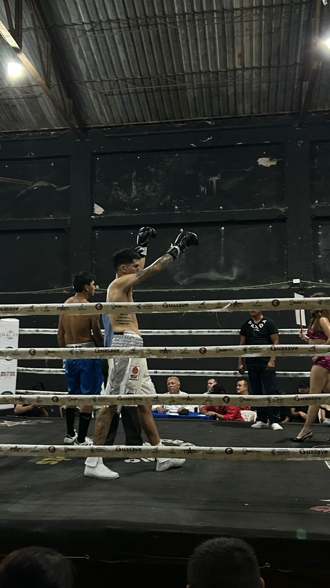 hmartinez44642's tweet photo. Didn’t post my last fight on here but we got the win gracias a Dios 🫱🏻‍🫲🏼 https://t.co/AuMr11yGmr
