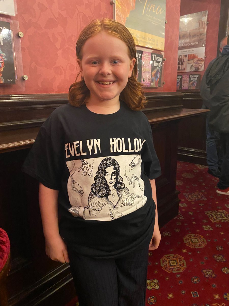 Mrs K stayed home but my partner in crime is loving it and we are ready to rumble! #BloodyHellKen #TeamBeliever <a href="/uncannypodlive/">Uncanny: Fear of the Dark</a> <a href="/TheatreRoyalNew/">Newcastle Theatre Royal</a>