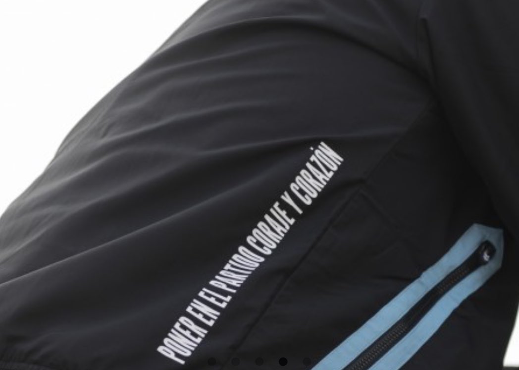 SORTEO |✌🏼
CHAQUETA CHARACTERS MÁLAGA CF

¿Te gusta? Puede ser tuya 😍

1️⃣Sigue <a href="/AtlMalagueno/">ATMalagueno</a> y da RT 🔄

2️⃣Acierta el resultado al descanso y final de los partidos:

<a href="/Linares_Dptvo/">Linares Deportivo 💙⚒</a> 🆚 <a href="/AtlMalagueno/">ATMalagueno</a>
<a href="/CyDLeonesa/">Cultural y Deportiva Leonesa</a>  🆚 <a href="/MalagaCF/">Málaga CF</a>

⚠️Único ganador (sorteo en caso de varios acertantes).