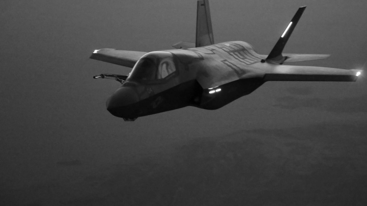 #تمرة💢|| انباء عاجلة🚨:

القوات الجوية الإمريكية🇺🇸تقصف الآن مواقع في اليمن 🇾🇪 تتبع لتنظيم القاعدة