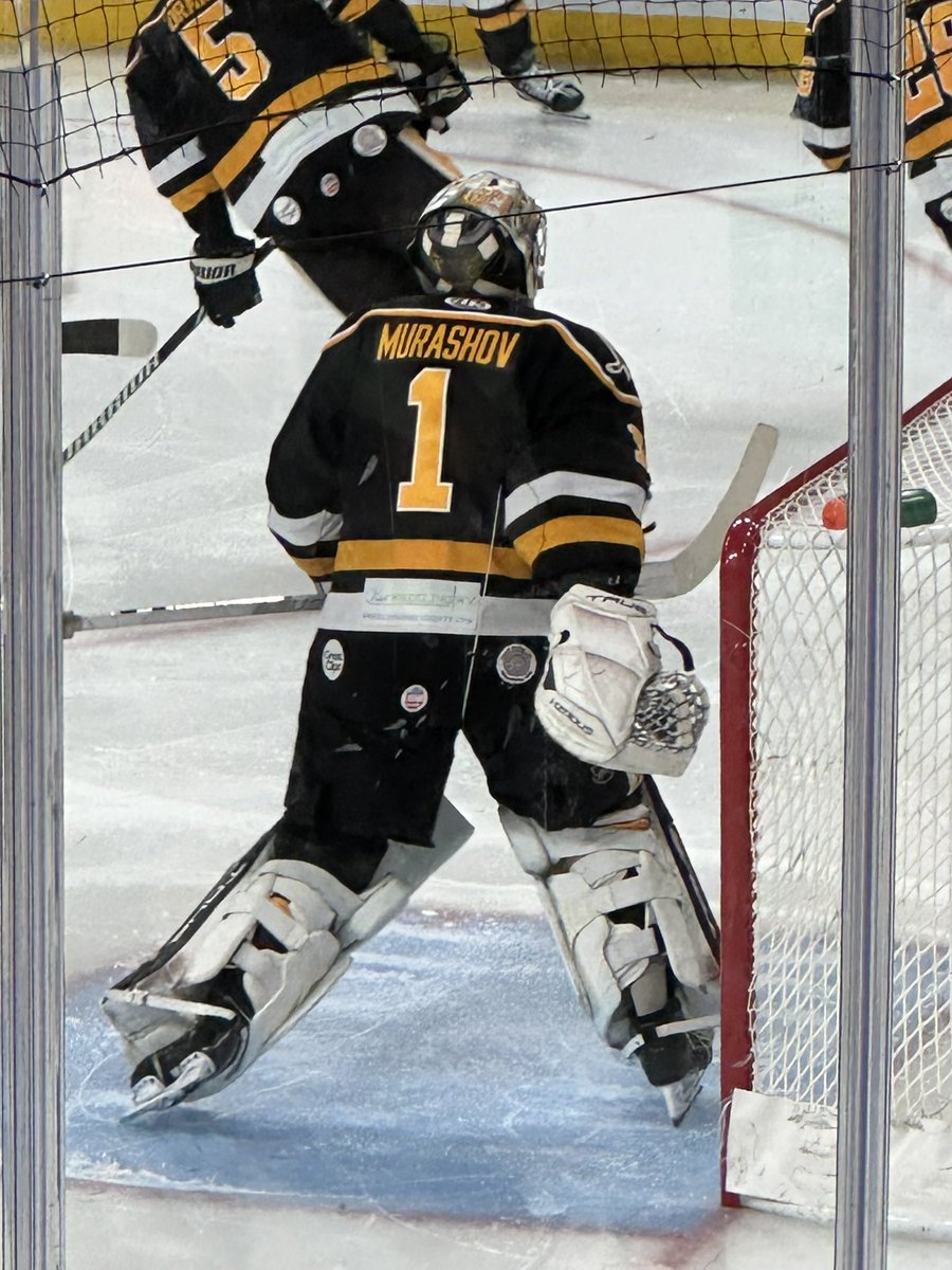 LikeSahara's tweet photo. in honor of sergei murashov's first nhl game today, throwback to the time i went to see him play my local echl team and took pictures like it was a concert https://t.co/DQaUTuAaCN