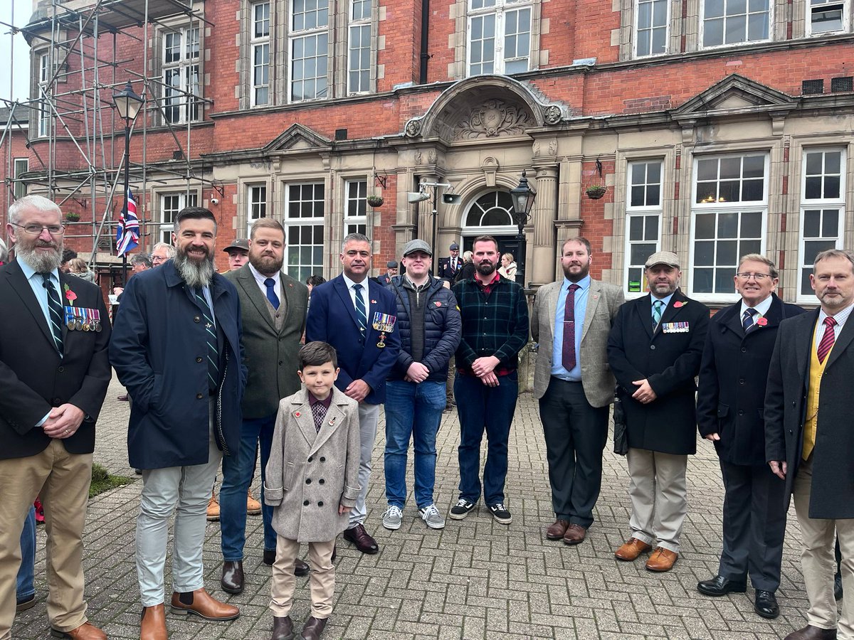 ChartleyLodge7569 tweet media