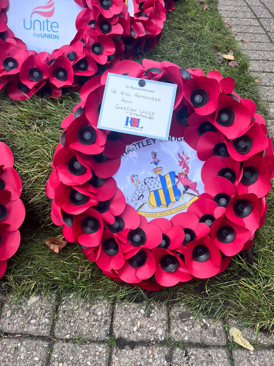 ChartleyLodge7569 tweet media