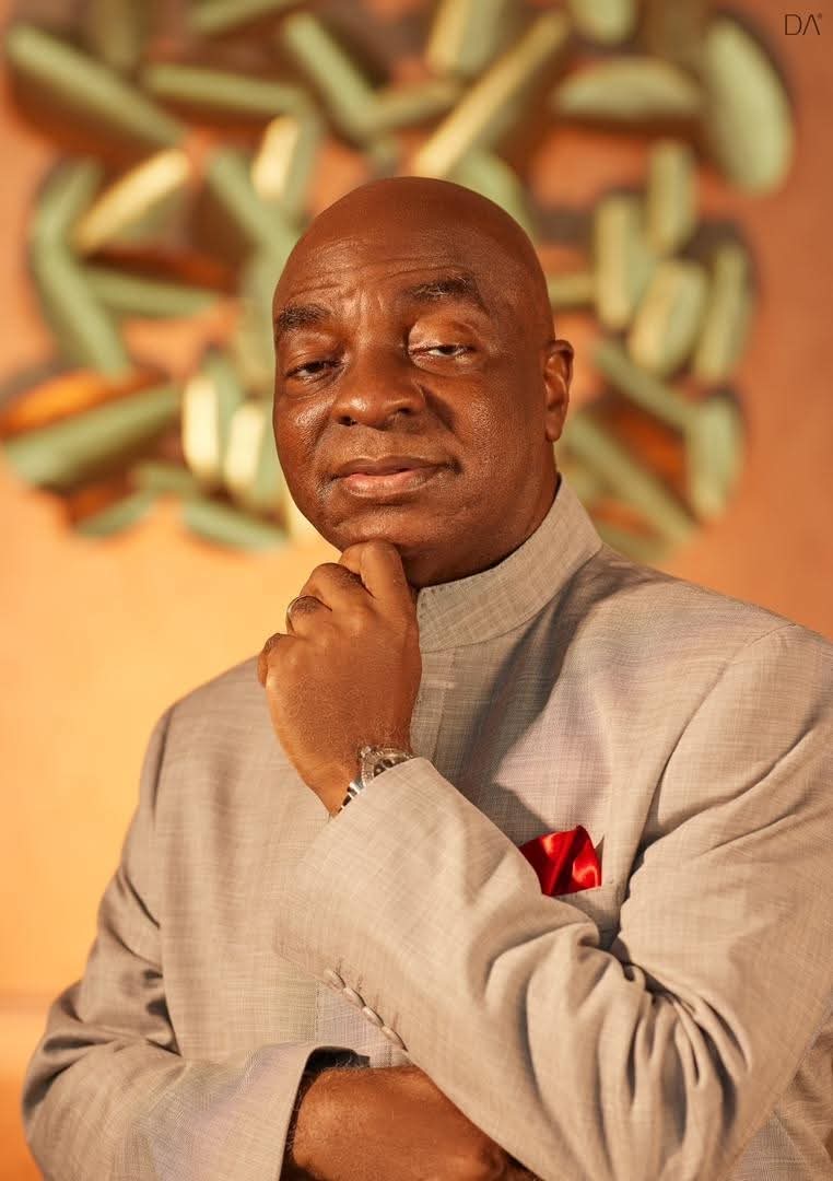 UnkleAyo's tweet image. Posterity will be kind to you, Oyedepo. 

Posterity will be kind to you, El Buba.

Posterity will be kind to you, Paul Enenche.