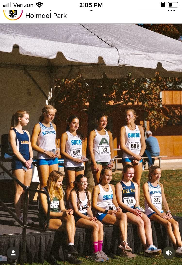 Metuchen Girls XC Runner-Up Group 1 State Championships!

So proud of these girls &amp; the season they put together!  

Congratulations to junior Ella Andersen: Runner Up qualifying for the Meet of Champions

Congrats to sophomore Taylor Zaneto: 8th pl qualifying for the MOC