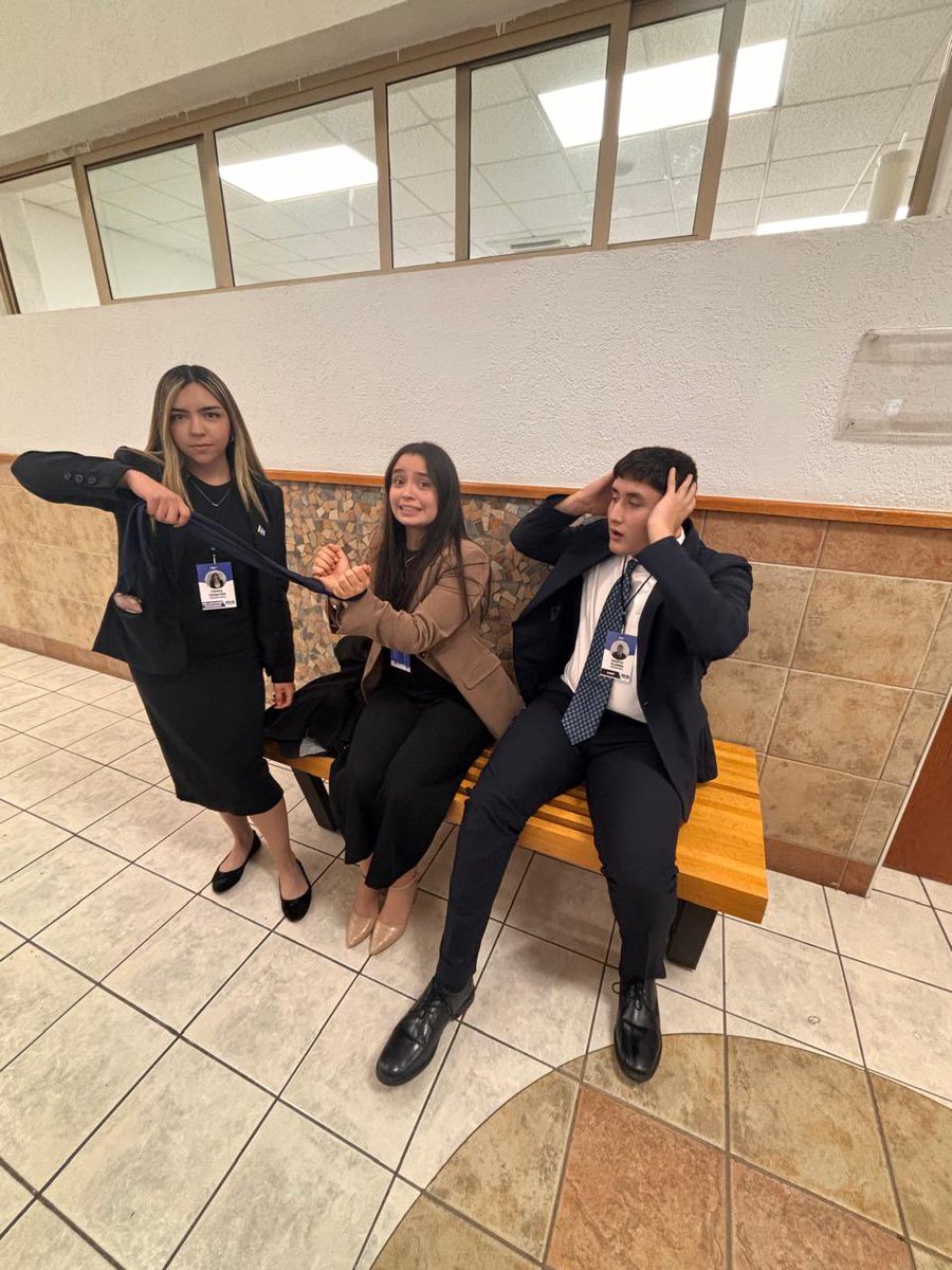 SistemaMUN's tweet photo. No context https://t.co/mDqzVwwtst