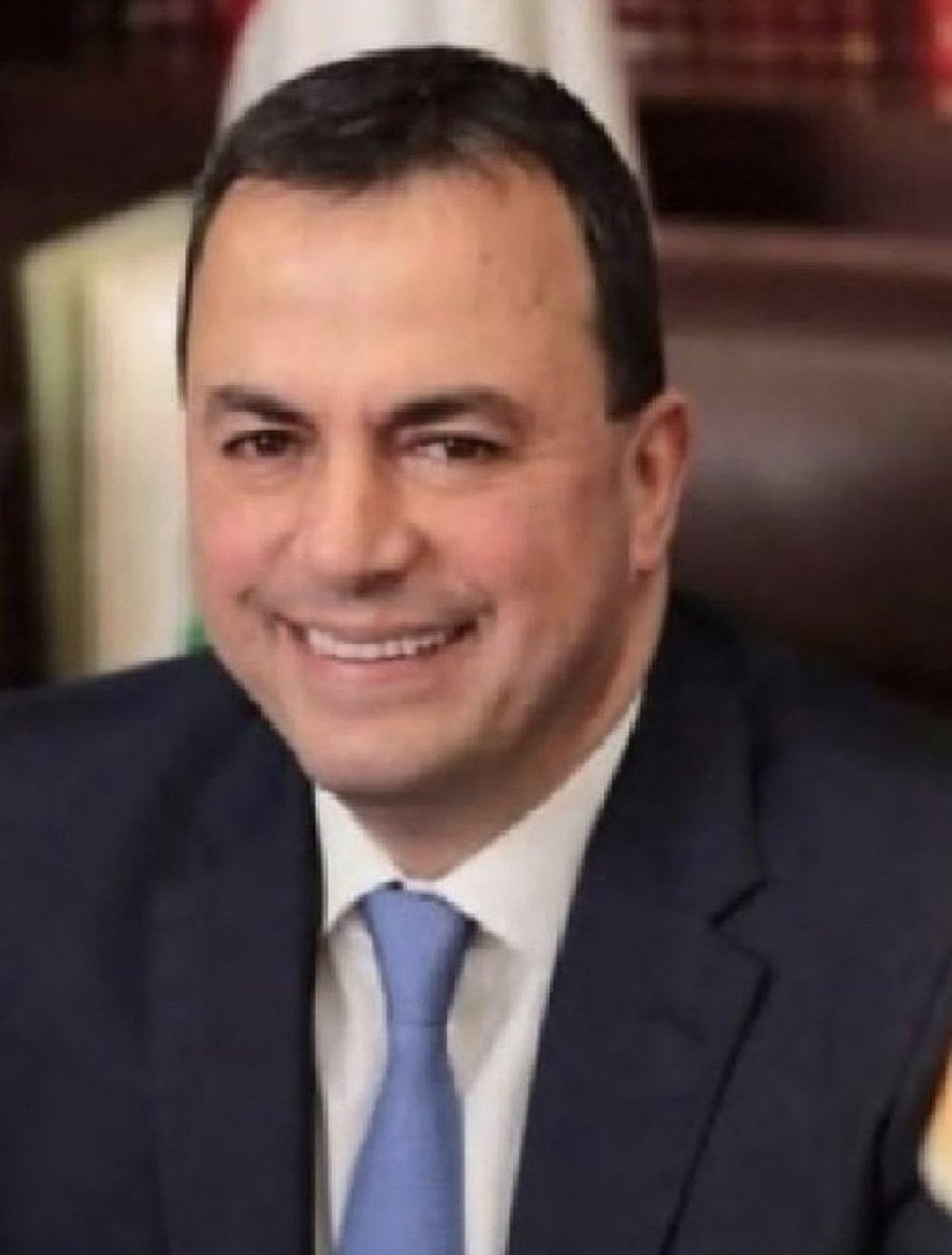 لأنو الصادق ما بيحتاج ميليشيا ولا دعم، بيكفي ثقة الناس 💪 #النقيب_مروان_ضاهر