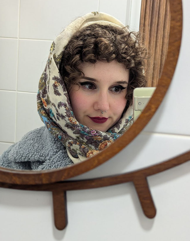 ANYA KINDHEART 🦇 tweet media