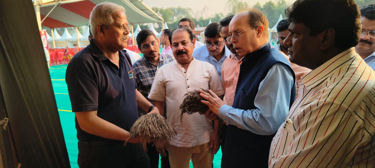 Team Oryzo was present in full strength at Buyer- Seller meet organized by <a href="/UPGovt/">Government of UP</a>  at #Siddharthnagar  on 8th-9th November for the promotion of #KalanamakRice.
We really appreciate the efforts of District administration of #Siddharthnagar for this wonderful event.