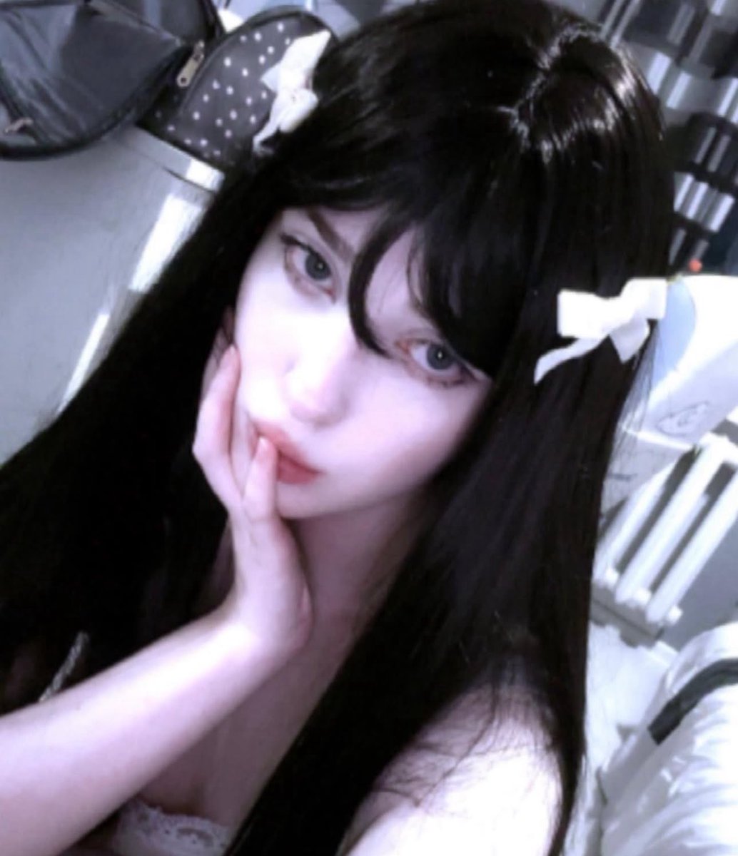 swveetdoll's tweet image. lf interactive moots plsss

𓄼 19

𓄼 she/her

𓄼 i like anime, gaming, cosplaying

♡︎/⟳ if u wanna be moots ₍ᐢ. .ᐢ₎

#valorant #valtwt #mctwt #fortnitetwt #moots #mootstwt #mootshunt #gamingtwt #cosplaytwy #promotwt