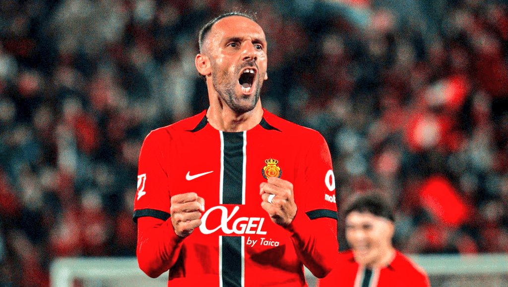 Solo Kylian Mbappé le iguala. Vedat Muriqi, el único junto al francés que aporta el 50% de los goles de un equipo. El RCD Mallorca dormirá fuera del descenso por la implicación del kosovar. 

Si los bermellones se salvan, que nadie olvide este arranque de 25/26

Honor al PIRATA🏴‍☠️