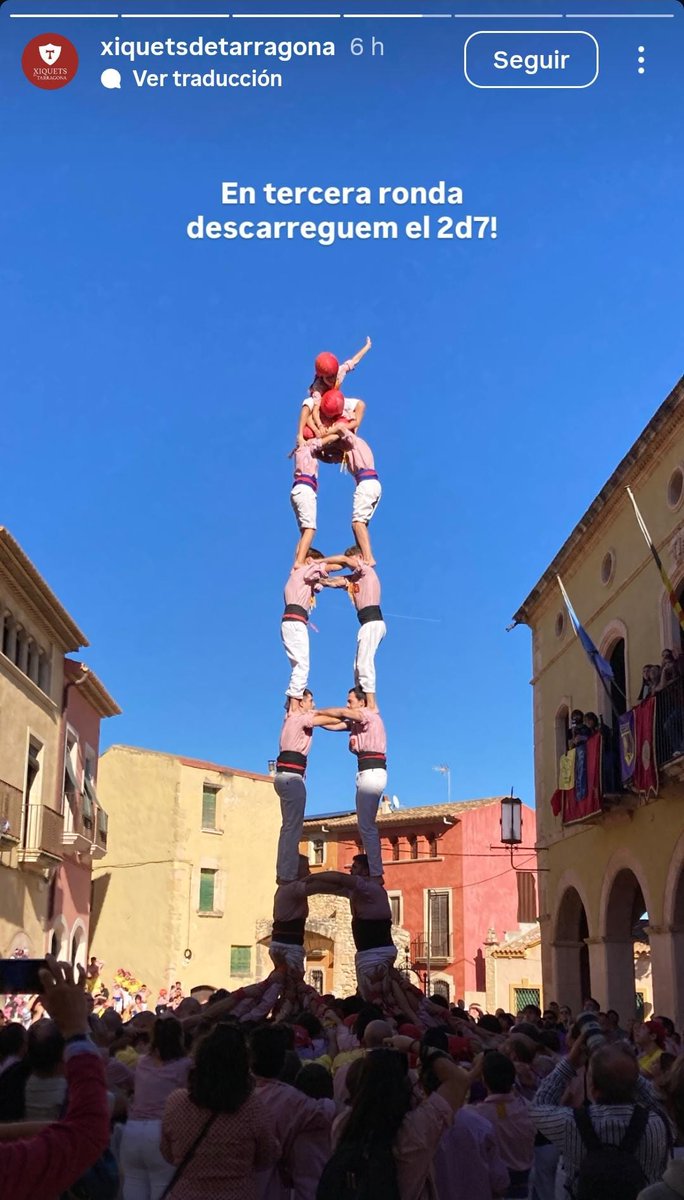 A l'esquerra el 15 d'agost. A la dreta avui 9 de novembre. Glòria i Honor als Intents de Tarragona!! #castells