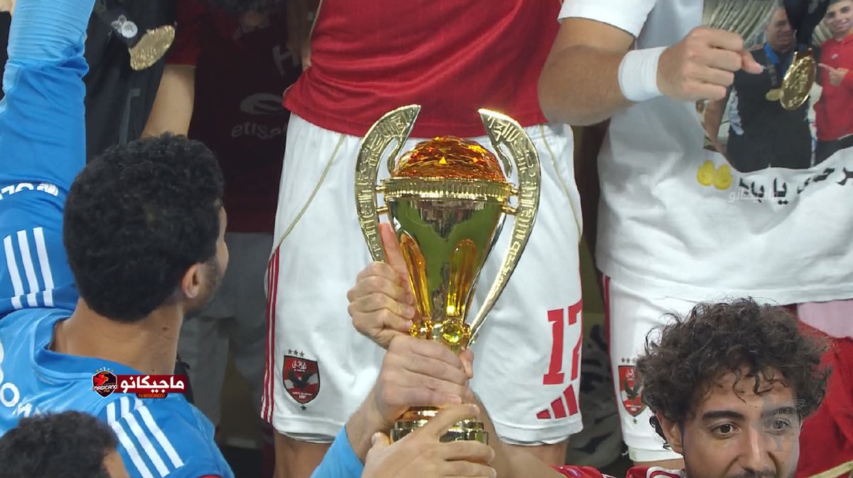 IbrahemGhanem3's tweet photo. السوبر للسوبر 🏆🥇❤️🦅
#السوبر
#الاهلي https://t.co/dG9Bcqrz8p