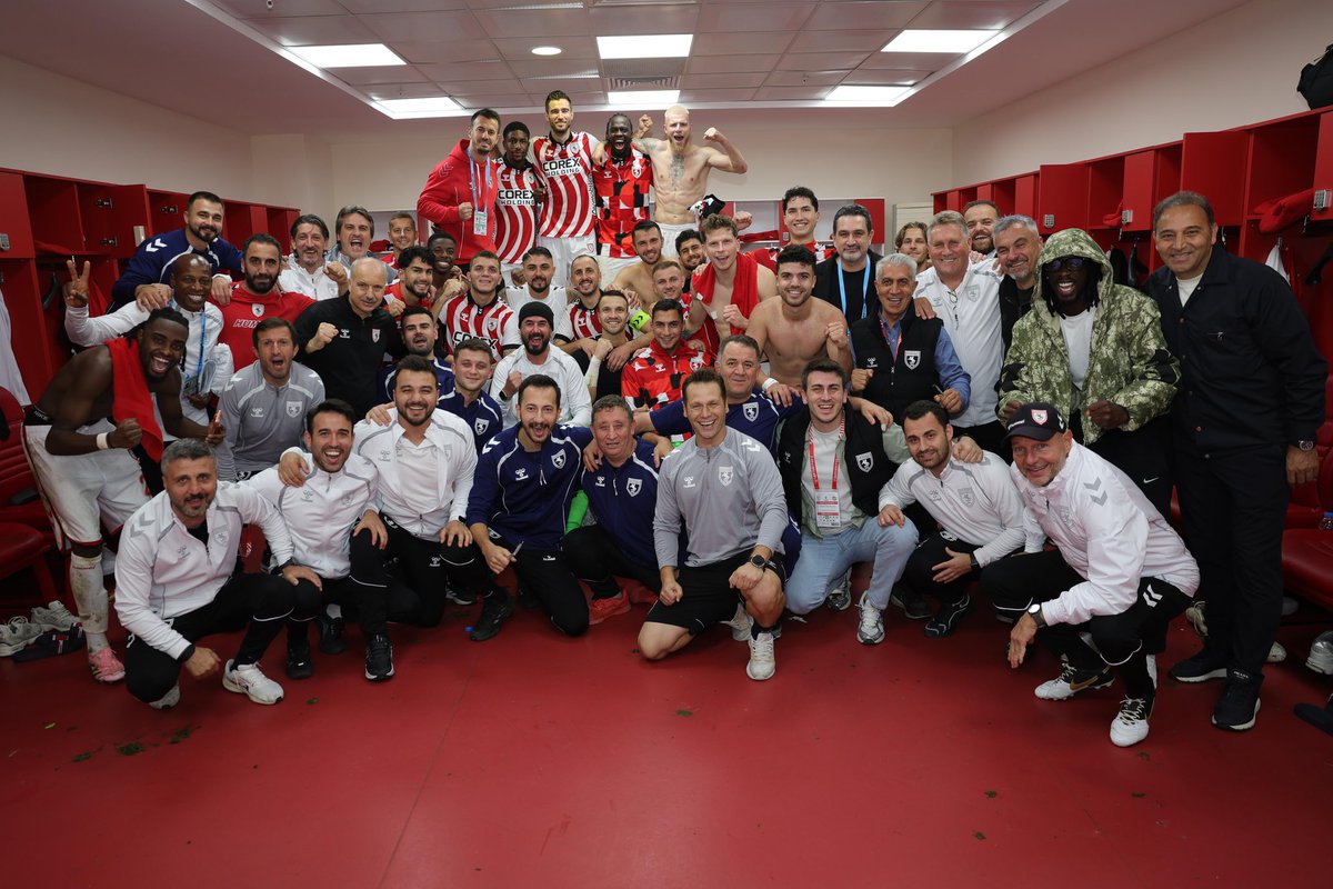 Rick van Drongelen tweet media