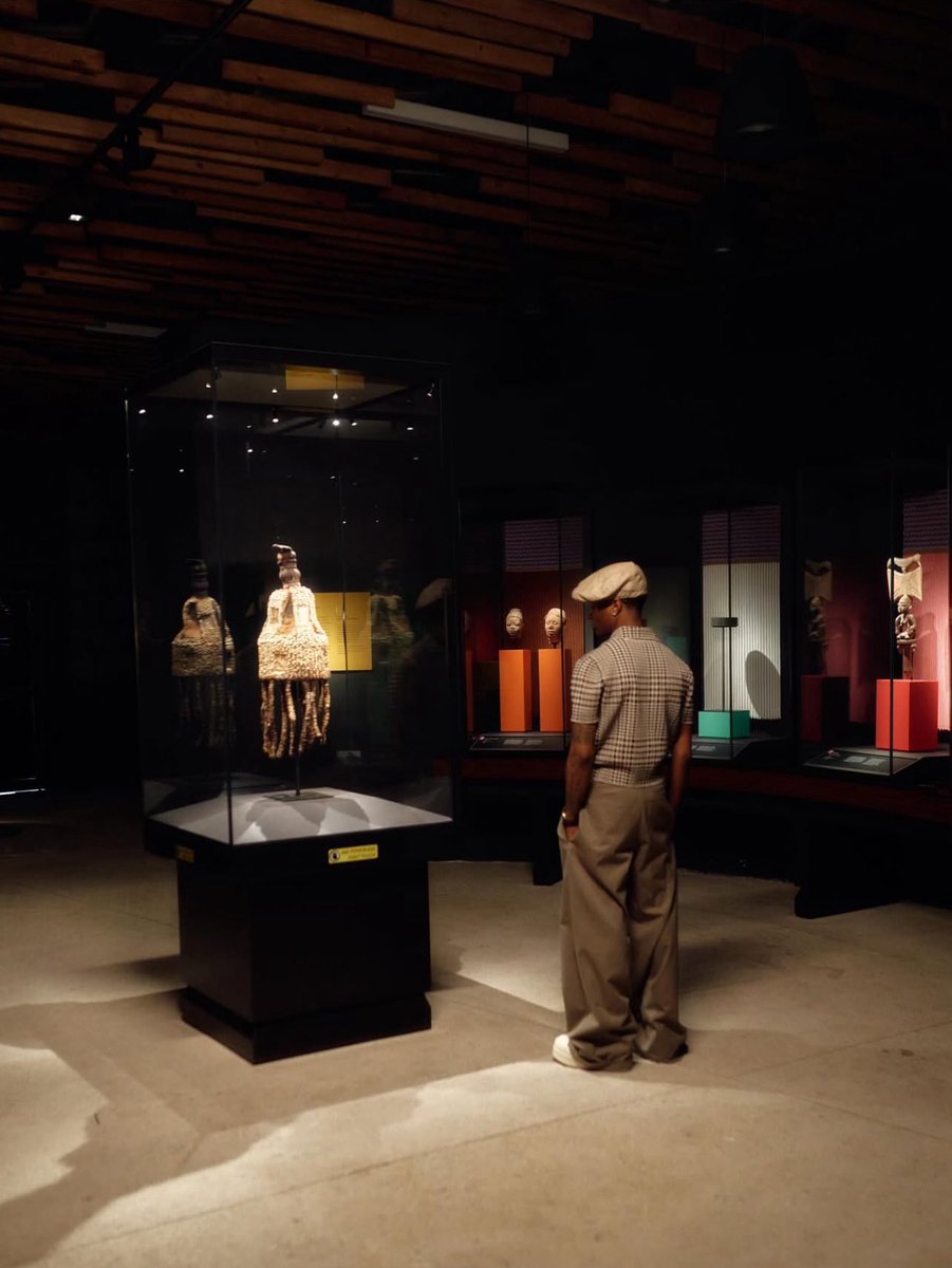 itzbasito's tweet image. Wizkid at John Randles Center For Yoruba Arts &amp;amp; Culture, Lagos.