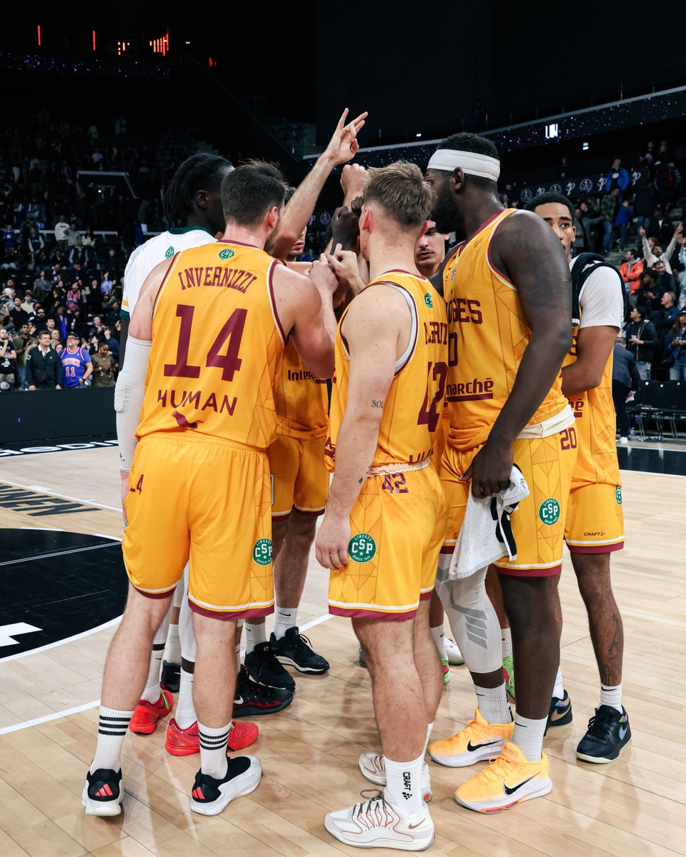 Notre équipe aura fait preuve de cœur et d’abnégation, honorant ce blason étoilé que beaucoup envient, mais qui ne fait la fierté que d’une seule commune française ⭐️