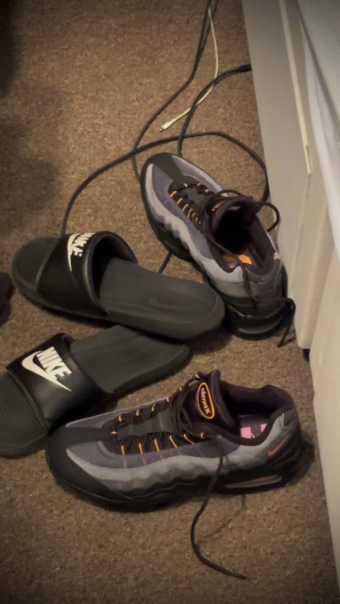 spoo_go's tweet photo. 👟 https://t.co/Ep79EutijI