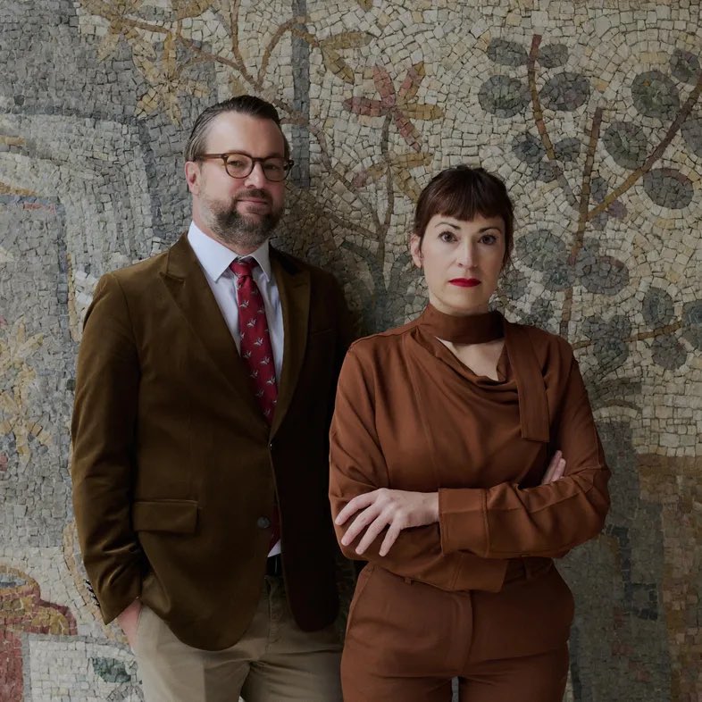 Na Sohnemann, was ist denn das für ein grüner Frosch auf deinem Handy?