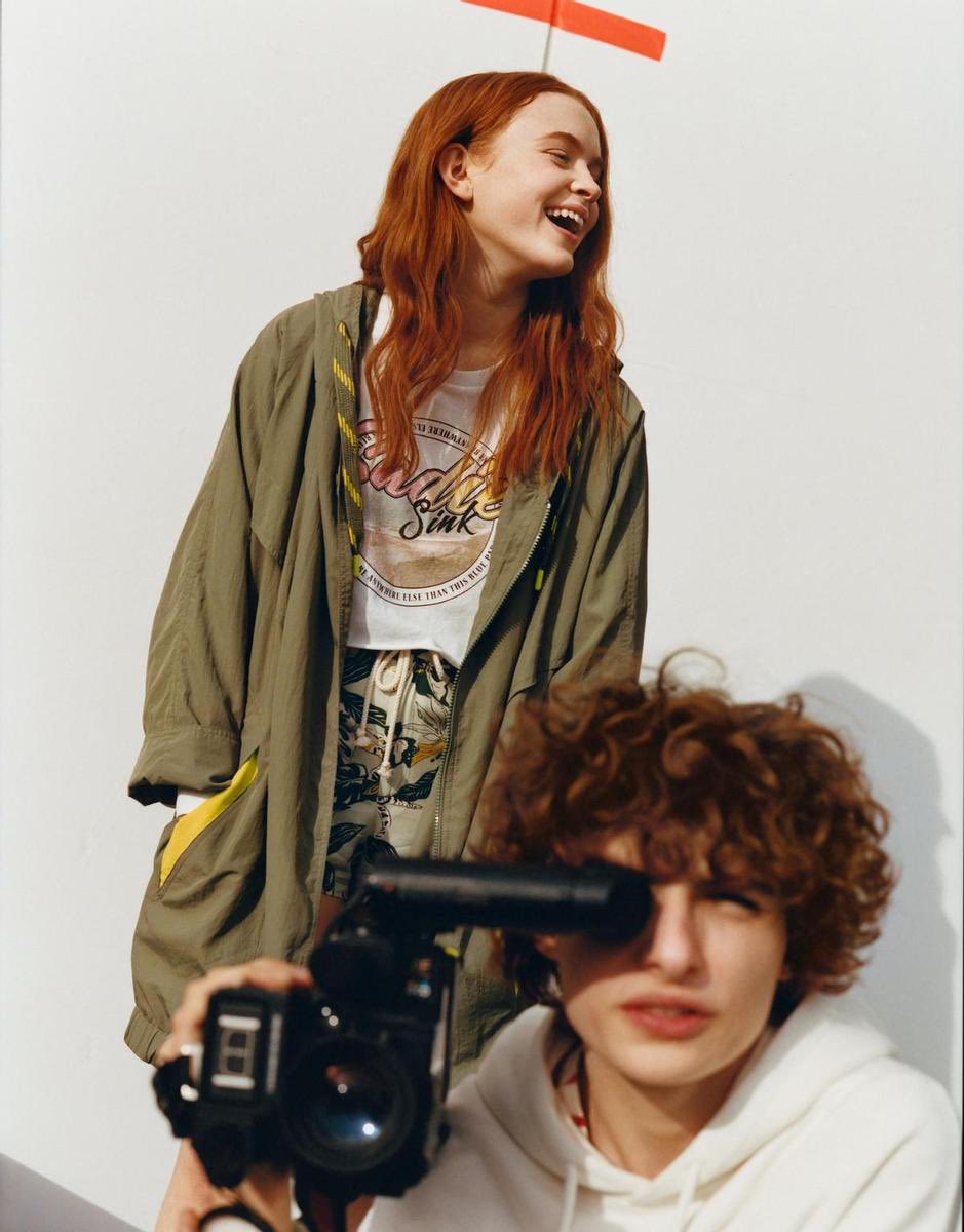 sp1derg1rl's tweet photo. the chokehold this photoshoot had on me when i was 15 https://t.co/4h0xcyOHIt