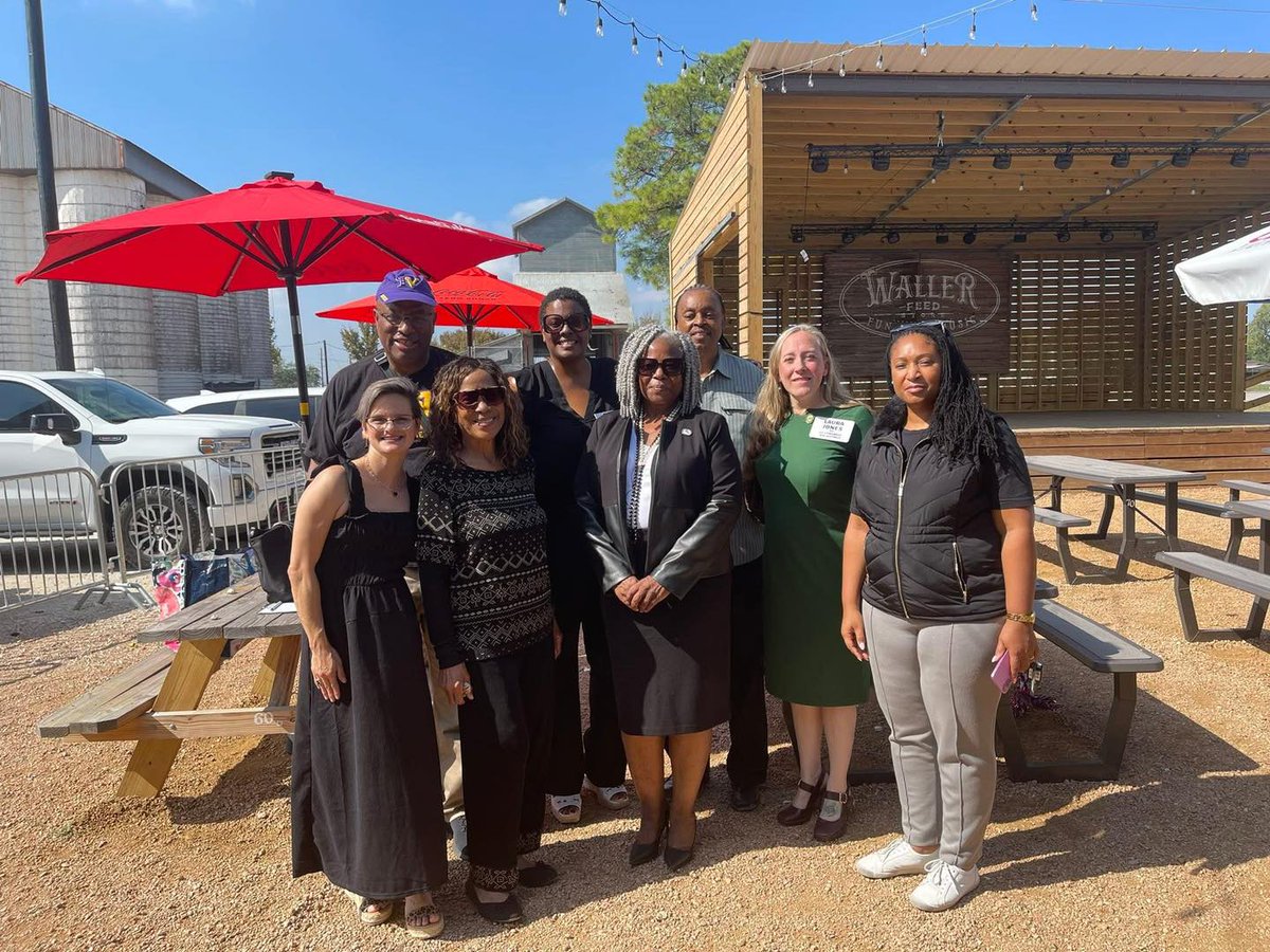 I also got to meet Waller County democrats in Waller, TX yesterday. They're excited their exurban Houston metro county is in the 2026 TX8 map

<a href="/mcdpTX/">Montgomery Co Democratic Party-TX 🟧🌻 USA 📚🌊</a> <a href="/mocoyds/">Montgomery County Young Democrats</a> <a href="/kat223/">elizabeth 🌊</a> <a href="/harrisdemocrats/">Harris County Democratic Party (HCDP)</a> <a href="/Htown4Progress/">HoustonProgressives</a> <a href="/HoustonSecular/">SecularHouston</a> <a href="/thecorpmex/">AL X , the deboosted democrata</a> <a href="/CrayKain/">Dr Kat Kain 🌊 #DemCast #GOP=GreedOverPeople</a> <a href="/Miriam2626/">Sara Spector</a> <a href="/NoDemLeftBehind/">No Dem Left Behind</a>