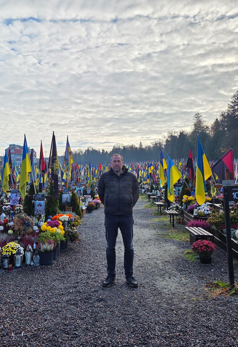 Tom Weidig tweet media