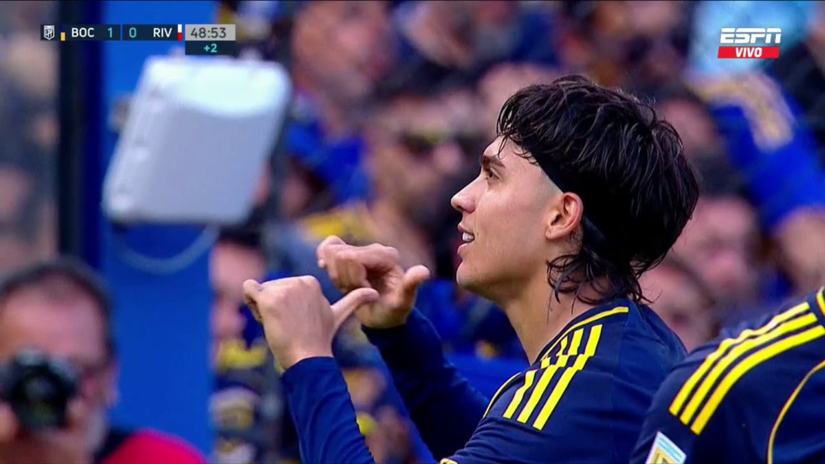fcbkky's tweet photo. este hombre me puede hacer todo el mal del mundo y yo le agradezco https://t.co/93mENi39nj