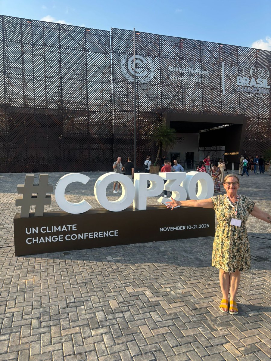 Nuestra copresidenta de SICSAL Óscar Romero,  <a href="/emilietsmith/">Emilie Smith</a> ya en la #COP30 en Belém do Pará luego de 3 meses de peregrinación desde Vancouver. Gracias por  su gesto profético, testimonio de las luchas a emprender por la defensa de la vida.
<a href="/tatianaroaa/">tatiana roa avendaño 🌎☘️🌿☀️</a> 
<a href="/Abiliopena/">abiliopena</a> 
<a href="/Jpic2025/">Jpicfranciscanas</a>