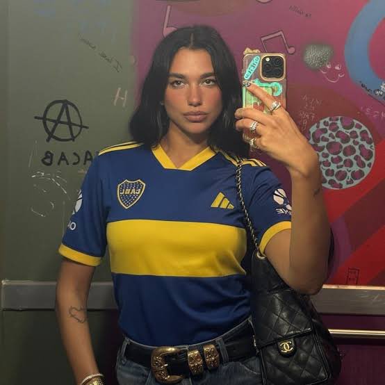 FainbergTadeo's tweet photo. DUA LIPA VIGILA PENDEJO PAJERO https://t.co/rK2UHEAhUV
