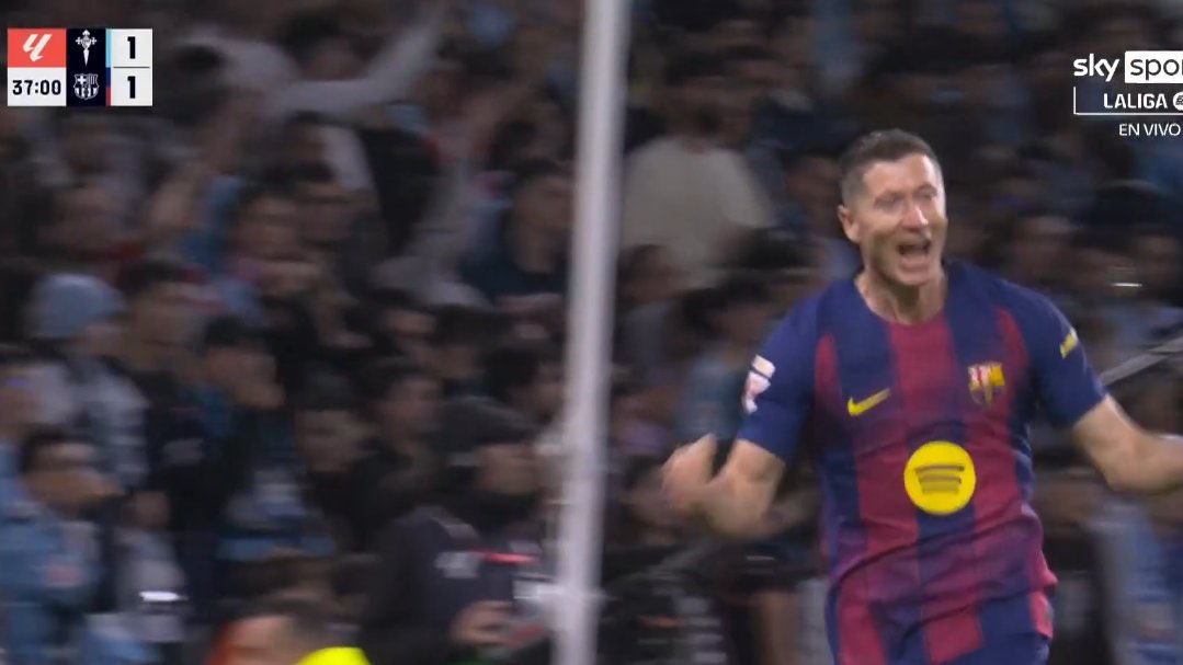 Celta vigo 1️⃣-2️⃣ Barcelona 
37’⚽️ Lewandowski 
#Laliga #CeltaBarça #TFHub