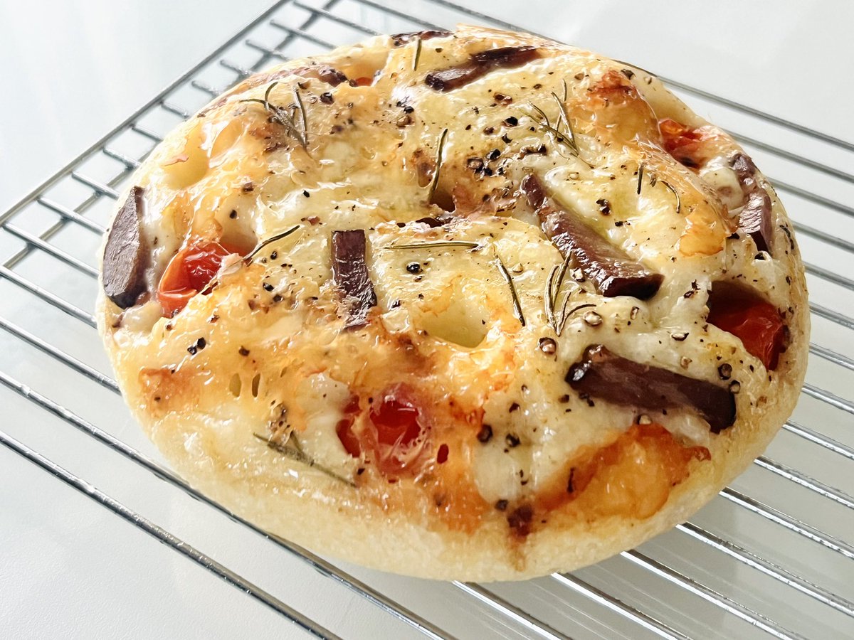 nao_daily365's tweet image. ＼ホットクックはいいぞ！／

ホットクックを使い始めて８年目！
本当に毎日なくてはならない相棒です😊

ホットクックが大好きすぎてレシピ本を出してます📚
KindleUnlimitedで読めるのでよろしくお願いしまーす✨

次はホットクック４台ユーザーの @KN_HW16E ちゃん💐にバトン渡します！

#PR #SHARP…