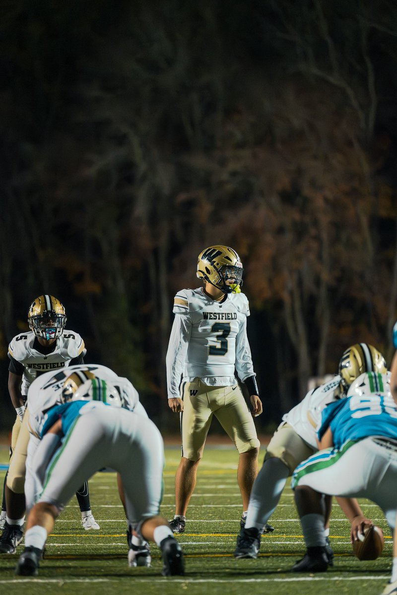 ryancarlson22's tweet photo. Regular Season Highlights!
6’4 | 205 lb | Westfield HS (VA) |
112/171
65 % completion pct.
1,625 yards
16 touchdowns
https://t.co/SNvHNEbuaM https://t.co/Bu4eSc3QGQ