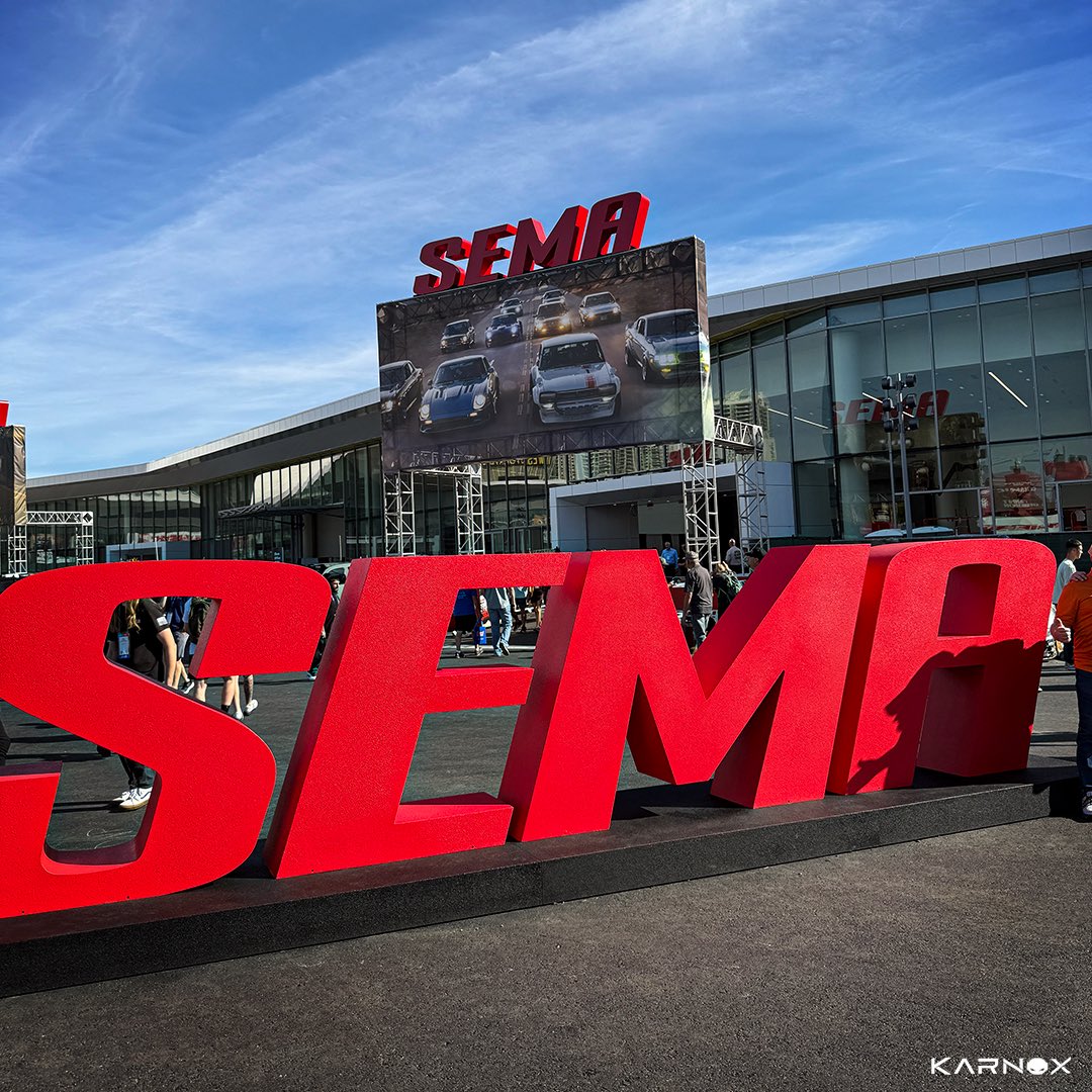 SEMA 2025、無事終了！
ラスベガスのエネルギーに感謝します。
2026年にまたお会いしましょう！
#Karnox #firebird #SEMA2025 #SEMAShow #CarCulture #CarBuild #LasVegas #customcars
