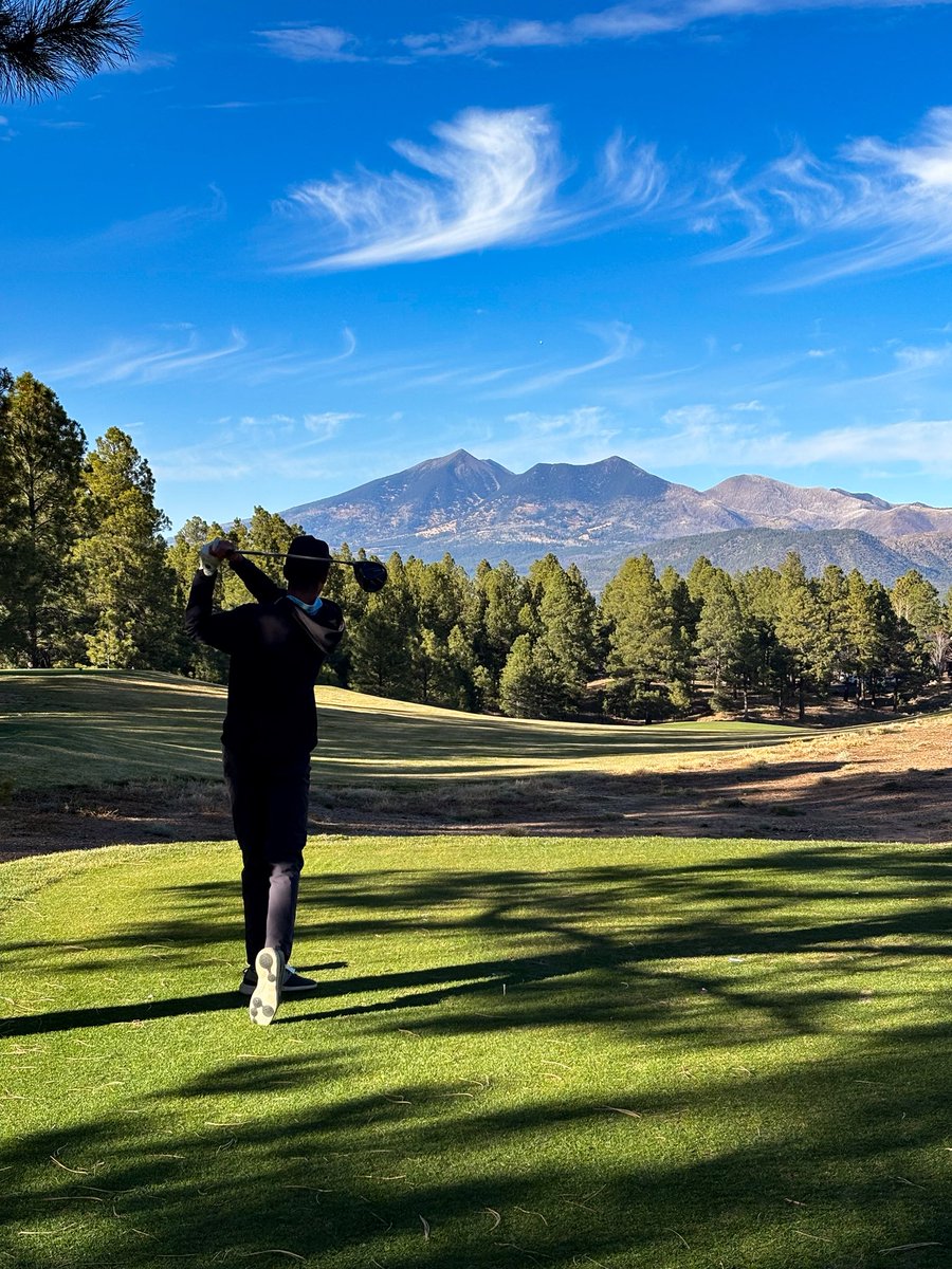 Even though Barley’s dad and I both work in golf, we don’t get out to play as much as we should. But this weekend we got a round in together at his course, Pine Canyon. It was so nice to spend the day together enjoying the course he and the PC team work so hard to make perfect⛳️