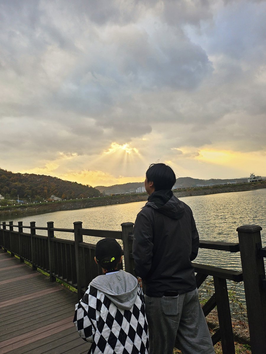 YoungHoon Kim tweet media