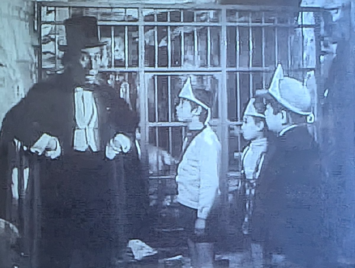 セキケンジ on X