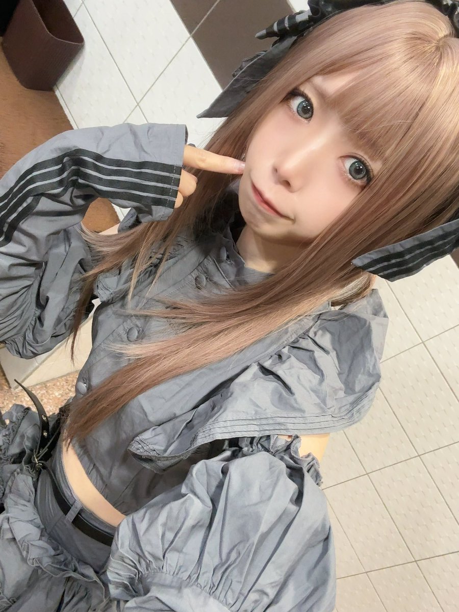 おはようございます☀️
本日は #KEIZラパーク金沢店 様！
抽選人数約170名様の中2番で入場✨
新台超電磁砲2に着席ッッ！🪙
初打ちです(  ˊ꒳ˋ ) ᐝ

🈵
🆕ヴヴヴ2、🆕超電磁砲2、
東京喰種、モンキーV、ヴヴヴ
人気✨
絶対衝激Ⅳ、主役は銭形
ゴッドイーター
🦋PR