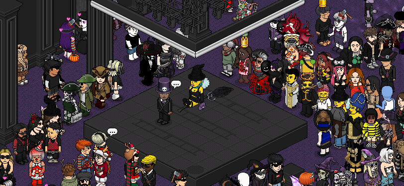 Obrigada por tudo! <a href="/riohabblet/">RIO Habblet</a> 

DJ SET das irmãs bruuuuuuuxas, pela <a href="/OldHabblet/">OldHabblet 🥇</a>  mais fotos do evento nos comentários... #HalloweenDoCopa